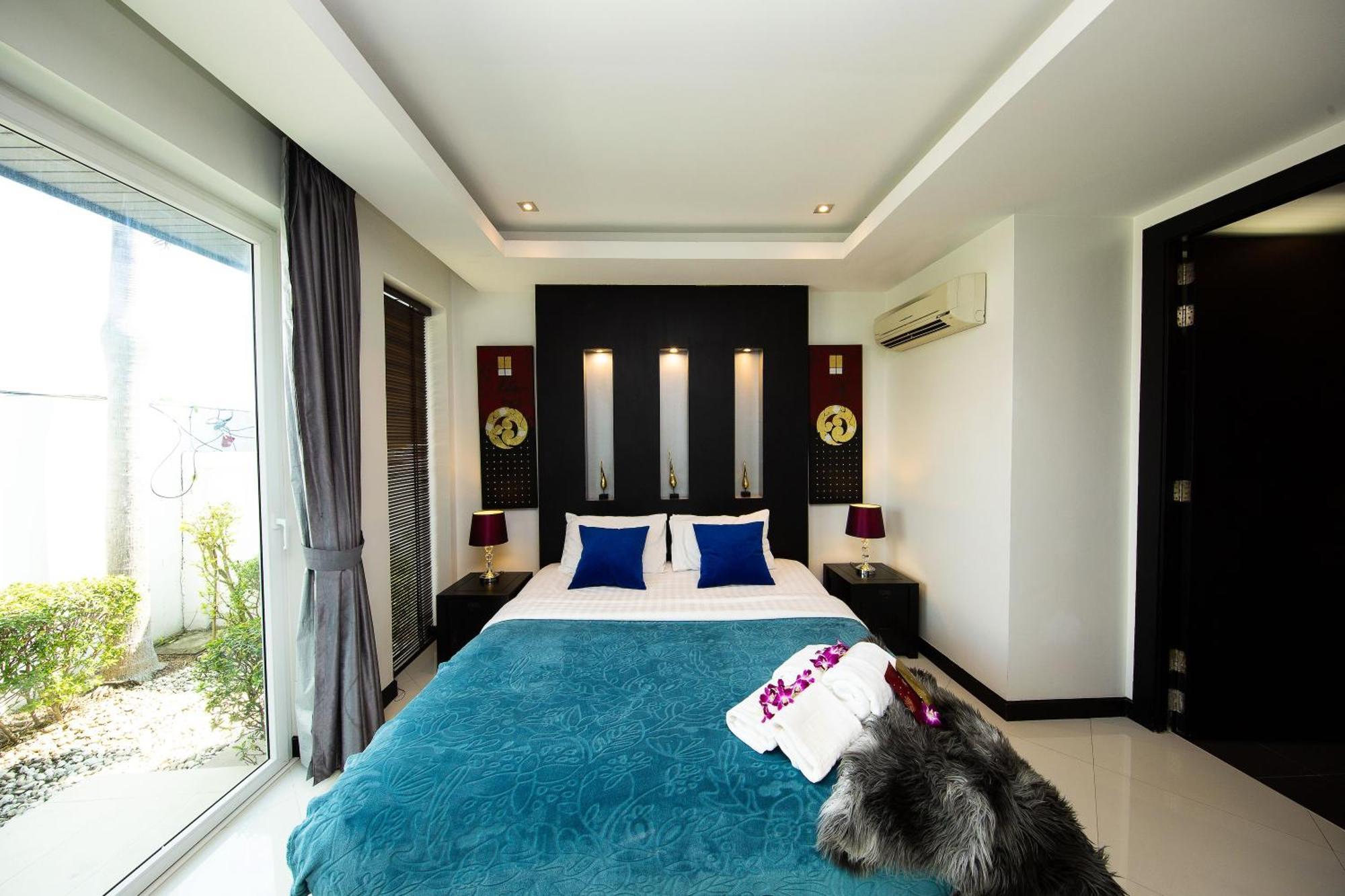 Colibri Pool Villa Pattaya Pantai Jomtien Ruang foto