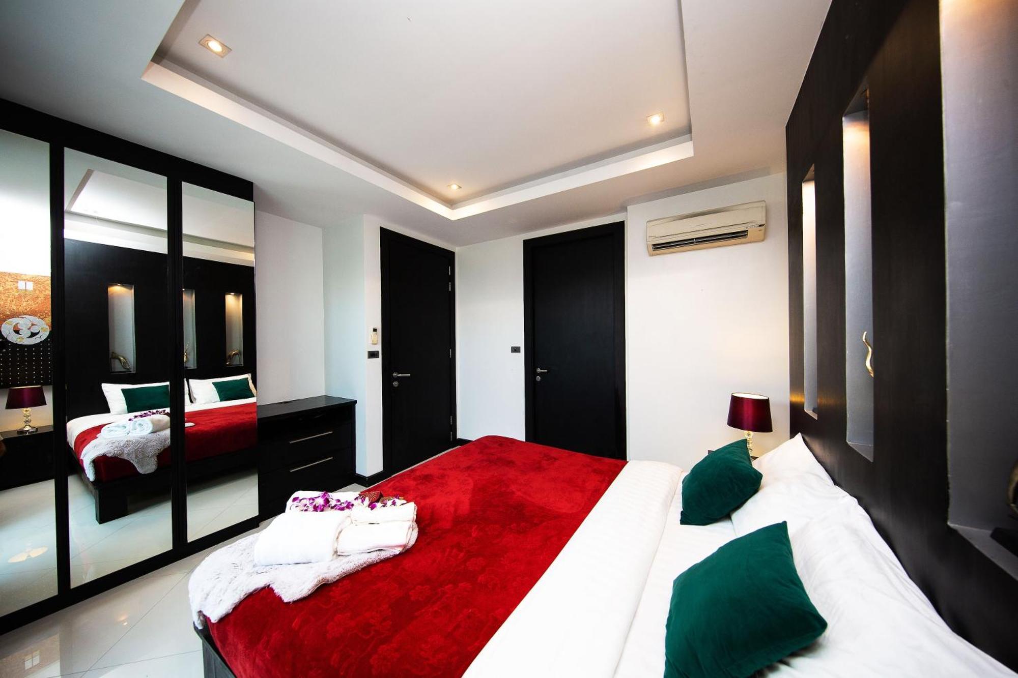 Colibri Pool Villa Pattaya Pantai Jomtien Ruang foto