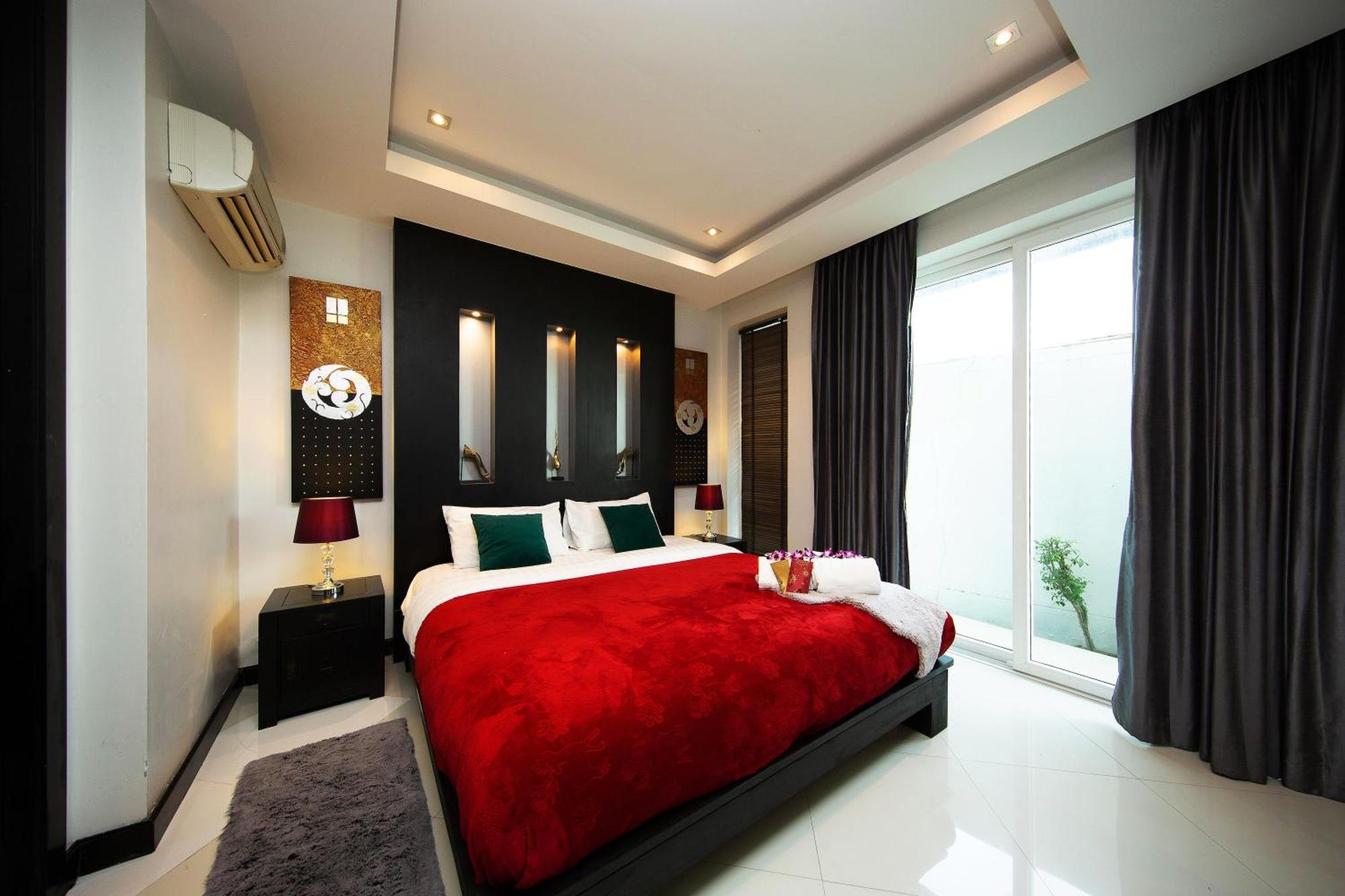 Colibri Pool Villa Pattaya Pantai Jomtien Ruang foto